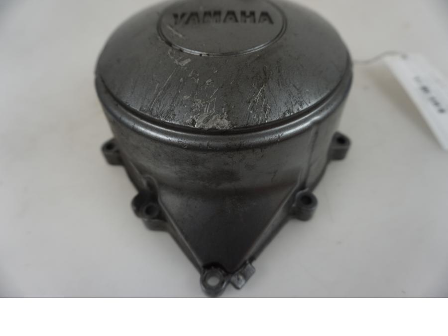 Baksidan på Generatorkåpa från en Yamaha FJR 1300 -2005 motorcykel.