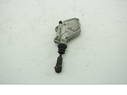 Baksidan på Bromshuvudcylinder från en KTM 950 SM -2006 motorcykel.