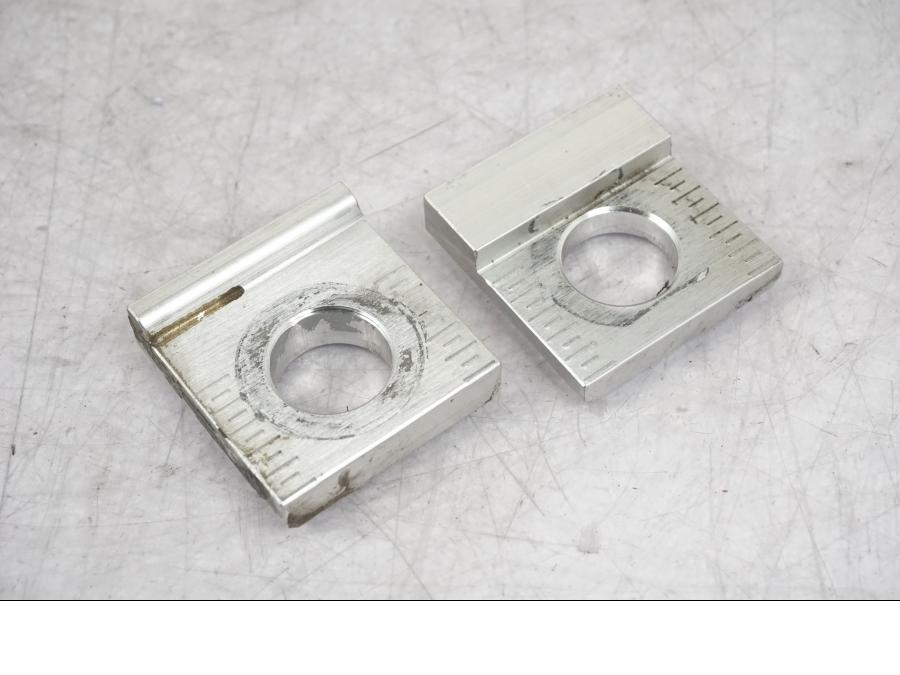 Framsidan på Styrplatta från en Yamaha MT-09 -2016 motorcykel.