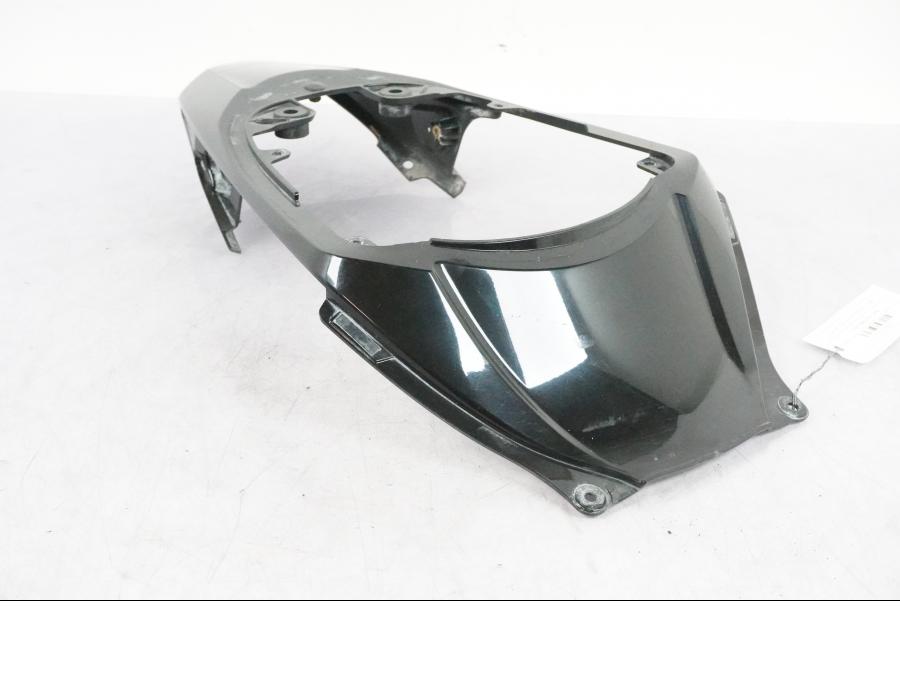 Höger sida på Bakvinge från en Suzuki GSX-R 1000 -2008 motorcykel.