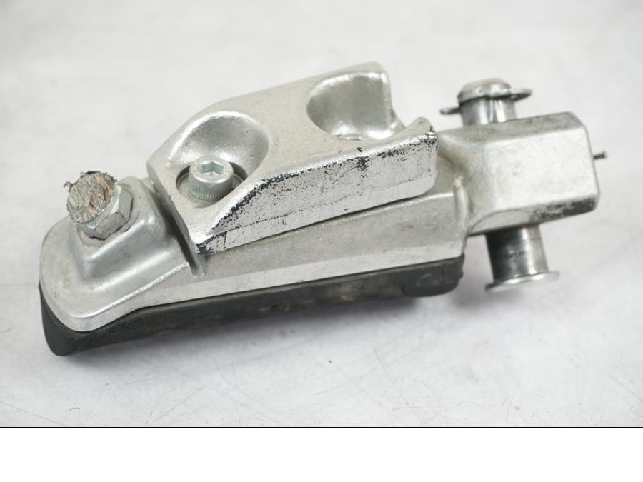 Snett uppifrån på Fotpinne från en Kawasaki Z 900 -2019 motorcykel.