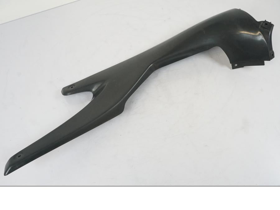 Snett uppifrån på Sidopanel från en Aprilia RS 125 -2000 motorcykel.