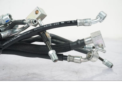 Extrabild2 på Bromsledning från en Kawasaki GTR 1400 -2008 motorcykel.