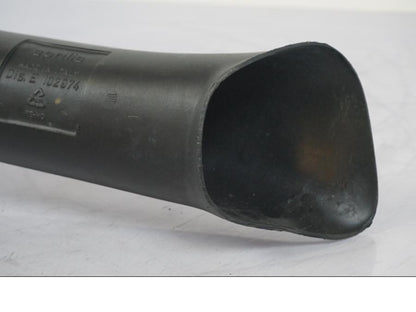 Vänster sida på Luftrör från en Aprilia RS 125 -2000 motorcykel.