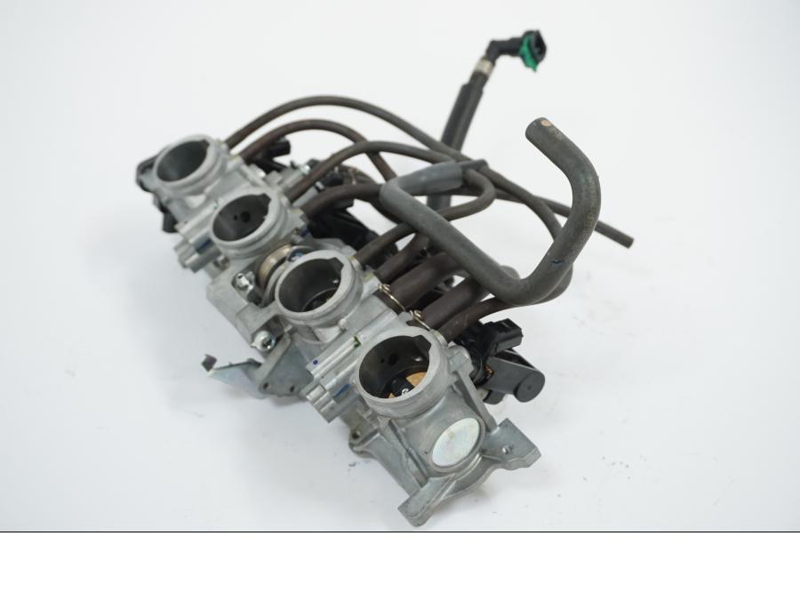 Baksidan på Spjällhus från en Honda CB 650 R -2019 motorcykel.