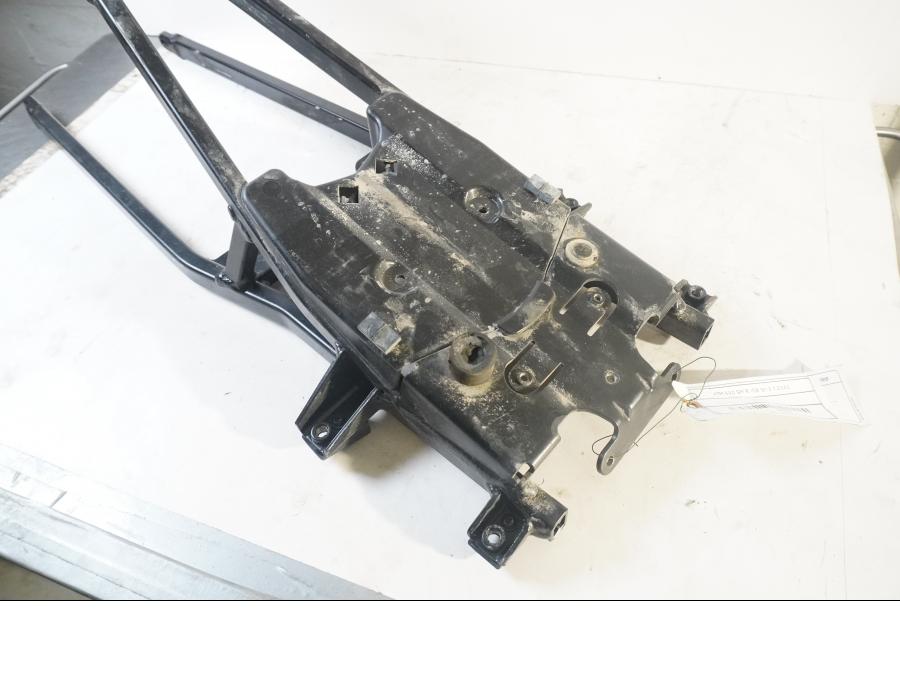 Framsidan på Bakram från en KTM 690 SM -2008 motorcykel.