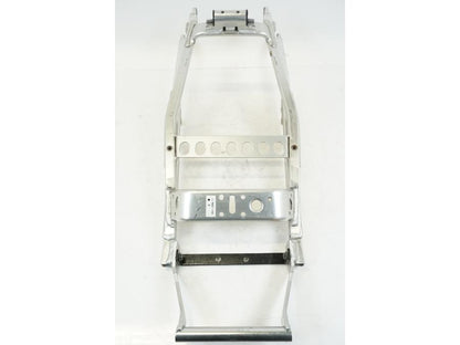 Höger sida på Bakram från en Yamaha YZF R6 -1999 motorcykel.