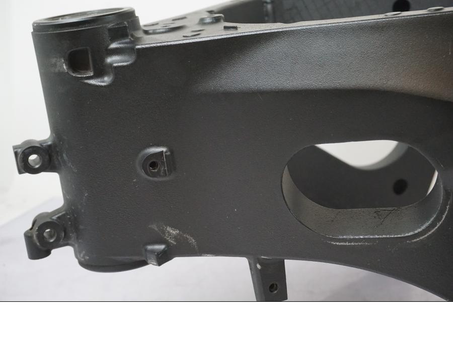 Extrabild1 på Ram från en Suzuki GSX-R 750 -2006 motorcykel.