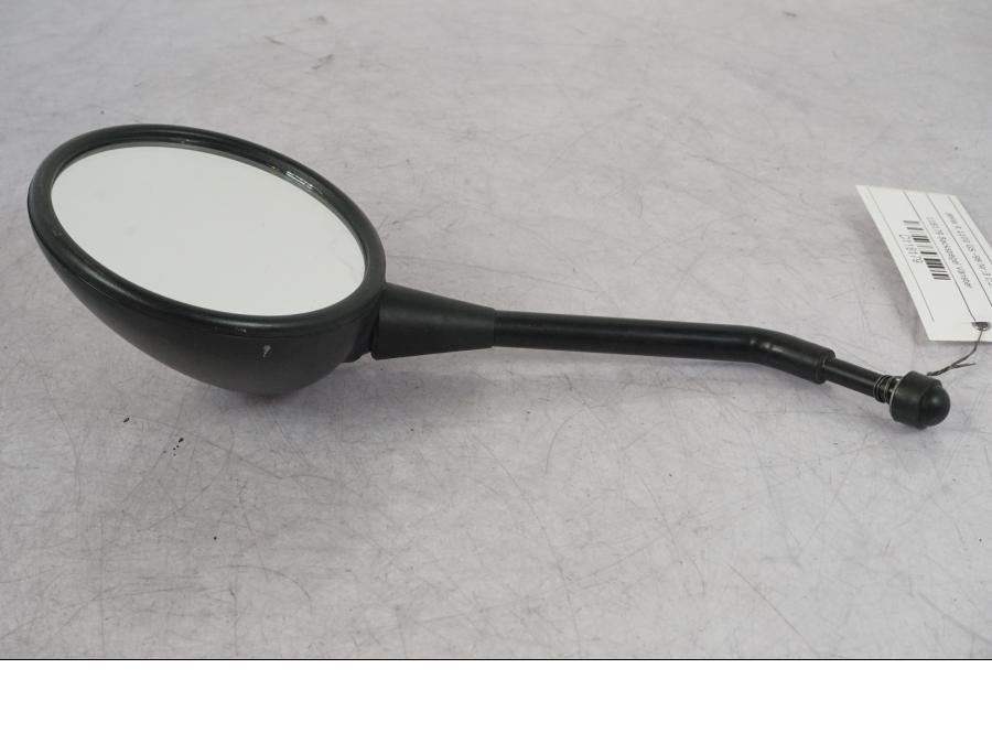 Framsidan på Backspegel från en BMW R 1100 GS -1998 motorcykel.