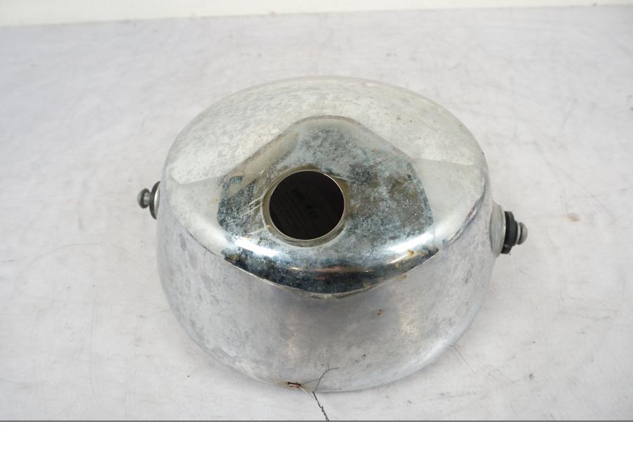 Framsidan på Strålkastarhus från en BMW R 850 R -2004 motorcykel.