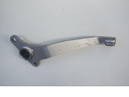 Höger sida på Bromspedal från en Kawasaki Versys 1000 -2015 motorcykel.