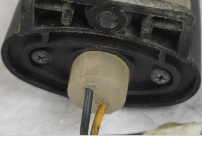 Höger sida på Skyltbelysning från en Triumph Tiger -2009 motorcykel.