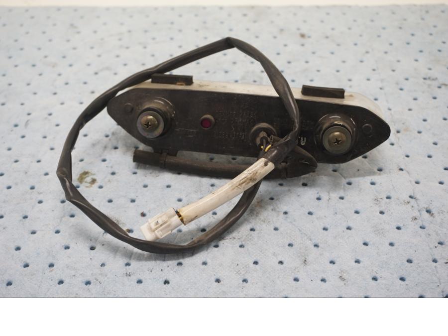 Baksidan på Baklampa från en Yamaha YZF 1000 R1 -2003 motorcykel.