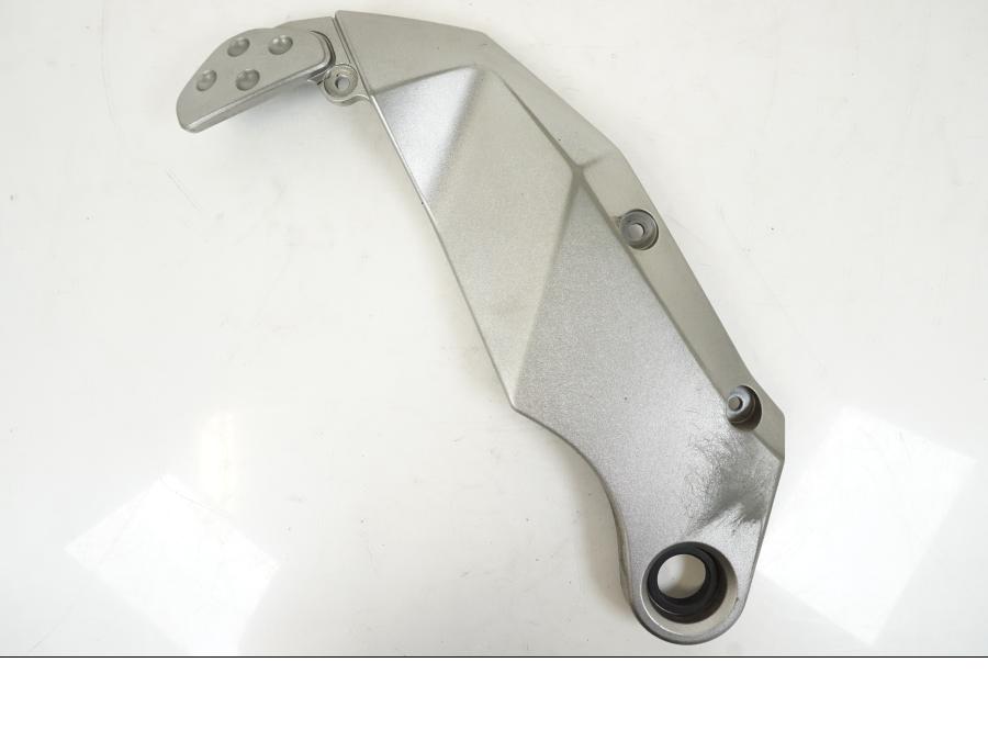 Framsidan på Ramskydd från en Kawasaki Z 750 -2006 motorcykel.