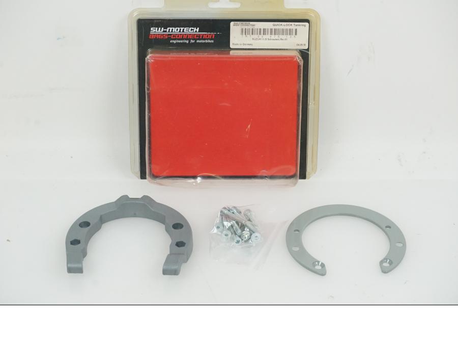 Baksidan på Väskhållare från en Universal Universal -0 moped.