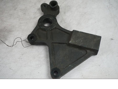 Framsidan på Bromsoksfäste från en Kawasaki ER-6N -2012 motorcykel.