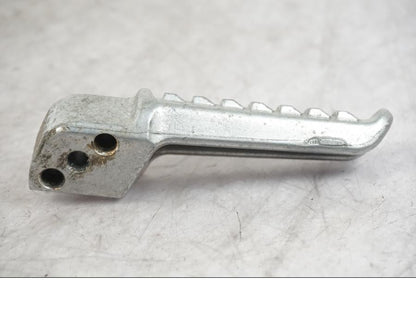 Vänster sida på Fotpinne från en Kawasaki ZX-6R -2006 motorcykel.