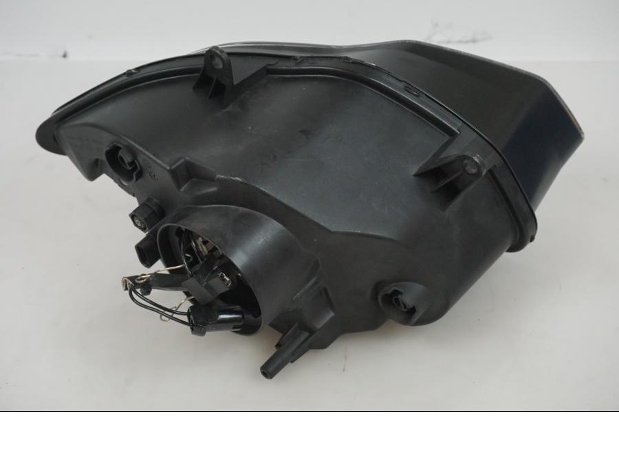 Vänster sida på Strålkastare från en BMW S 1000 RR -2016 motorcykel.