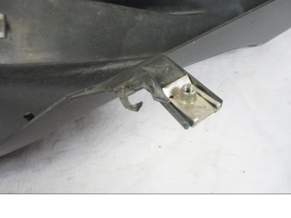 Extrabild4 på Sidkåpa från en Yamaha YZF-R 125 -2008 motorcykel.