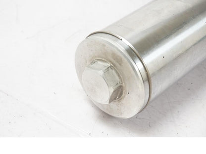 Snett nerifrån på Gaffelben från en Honda CBR 1000 F -1999 motorcykel.