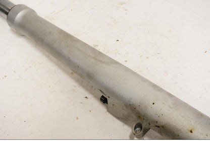 Höger sida på Gaffelben från en BMW K 1200 LT -2004 motorcykel.