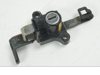 Extrabild1 på Låssats från en Honda NSR 125 -1991 motorcykel.