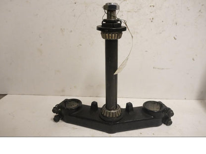 Framsidan på Gaffelkrona från en Kawasaki ZR-X 1200 S -2001 motorcykel.