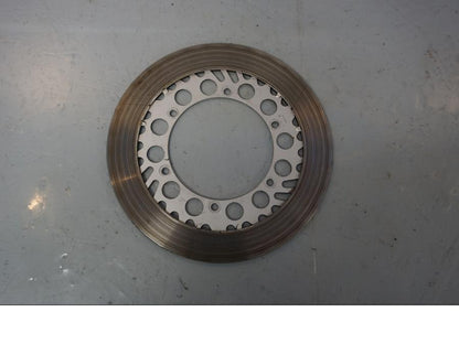 Framsidan på Bromsskiva från en Yamaha V-MAX 1200 -2001 motorcykel.