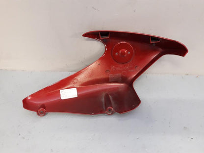 Höger sida på Oljekyldekor från en BMW R 1150 R -2004 motorcykel.