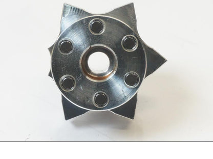 Vänster sida på Växelassistans från en KTM 1190 Adventure -2015 motorcykel.