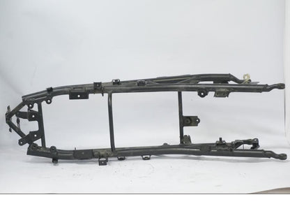 Baksidan på Bakram från en Honda CB 500 X -2015 motorcykel.