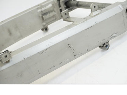 Höger sida på Sving från en Kawasaki ZX-12R -2000 motorcykel.