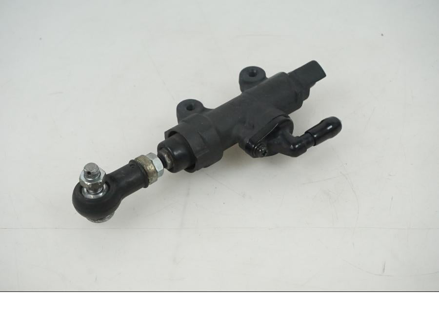 Framsidan på Bromshuvudcylinder från en Honda CBR 1000 -2005 motorcykel.