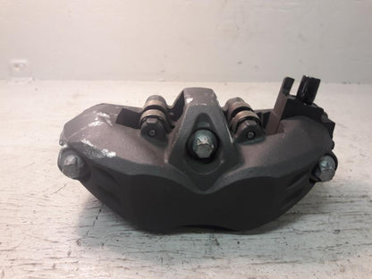 Baksidan på Bromsok från en Kawasaki ZX-6R -2008 motorcykel.