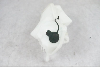 Baksidan på Vattenexpansionskärl från en BMW R 1250 GSA -2021 motorcykel.