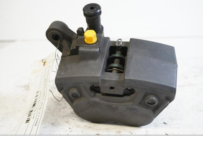 Baksidan på Bromsok från en BMW R 1200 C -2002 motorcykel.