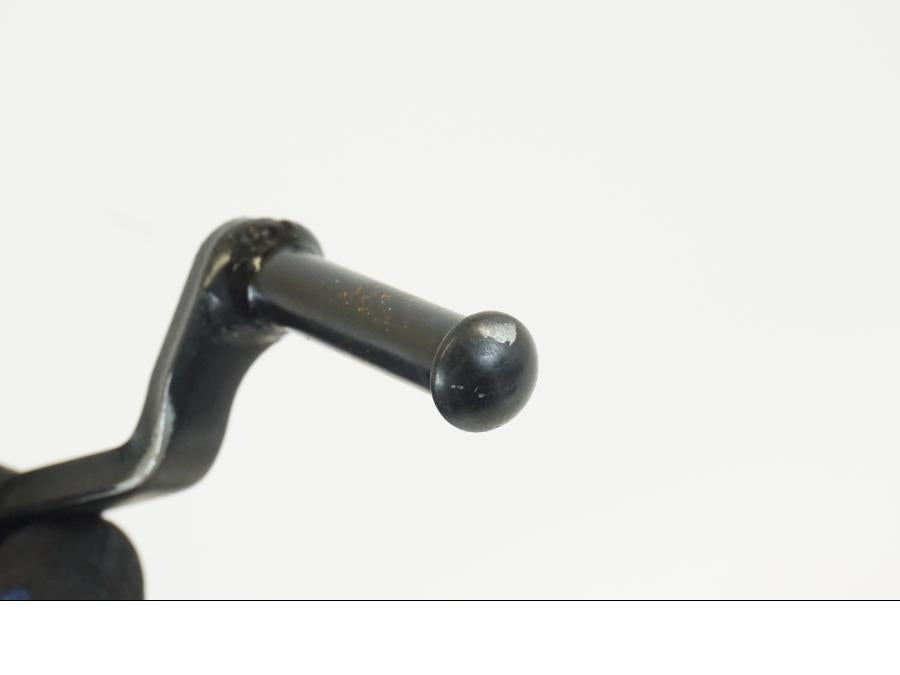 Snett nerifrån på Växelpedal från en Yamaha MT-09 -2021 motorcykel.