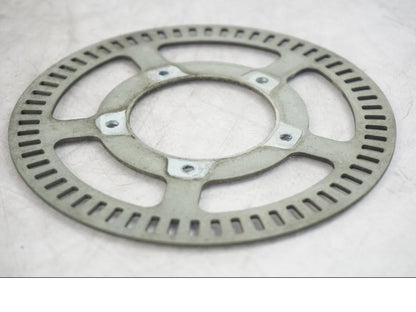 Baksidan på ABS krans från en Triumph Tiger -2009 motorcykel.