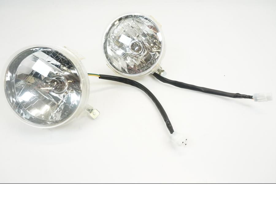 Framsidan på Strålkastare från en Yamaha YFM 450 Grizzly -2018 motorcykel.