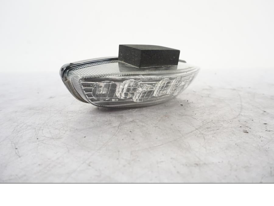 Framsidan på Baklampa från en Yamaha YZF-R 125 -2008 motorcykel.