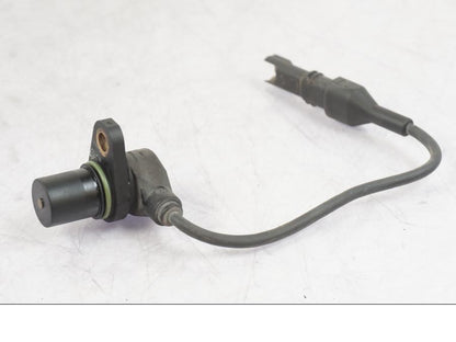 Framsidan på Kamaxelgivare från en BMW R 1200 GS -2005 motorcykel.