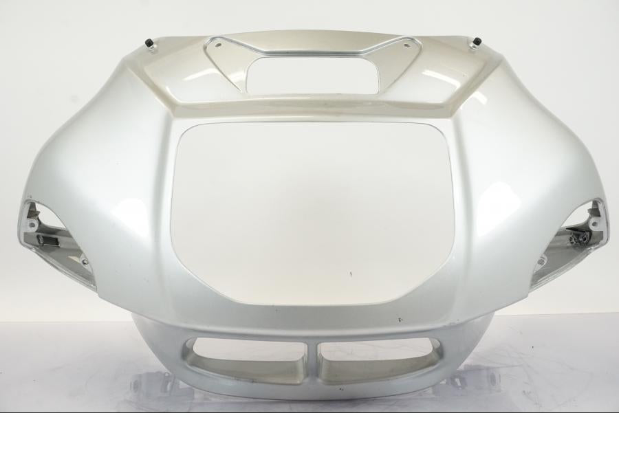 Framsidan på Strålkastarkåpa från en BMW R 1150 RS -2003 motorcykel.