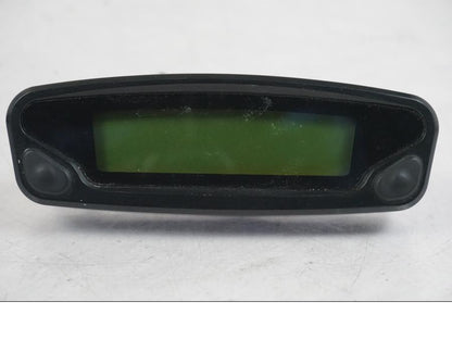 Baksidan på Instrumentpanel från en Husqvarna 701 SUPERMOTO ABS -2016 motorcykel.