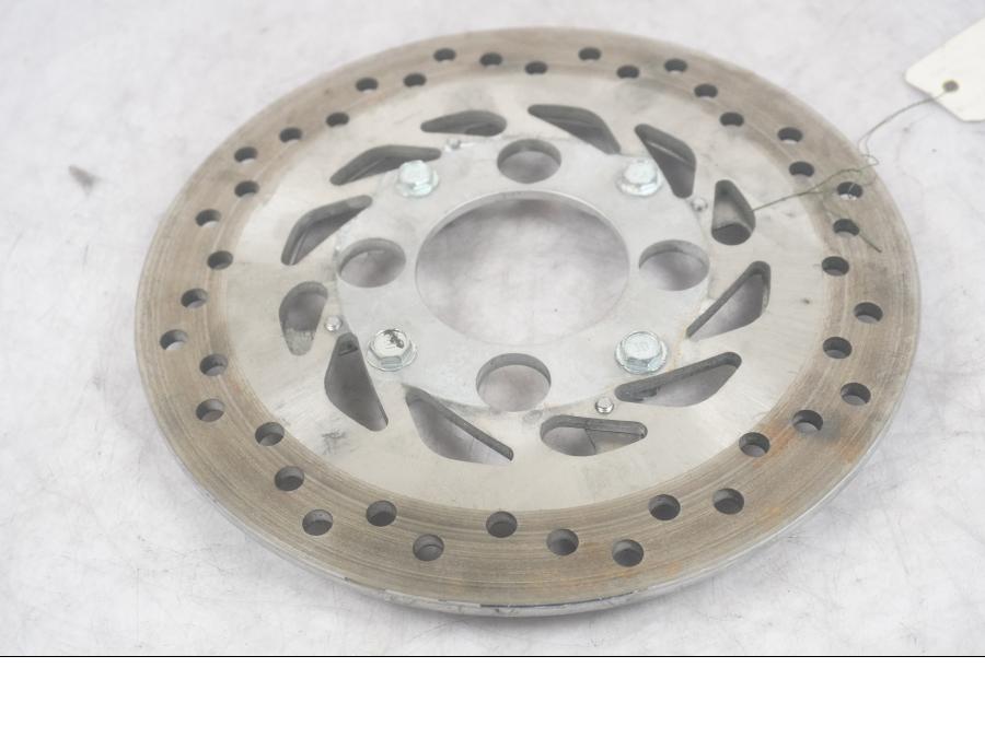 Höger sida på Bromsskiva från en Honda VFR 800 -2008 motorcykel.