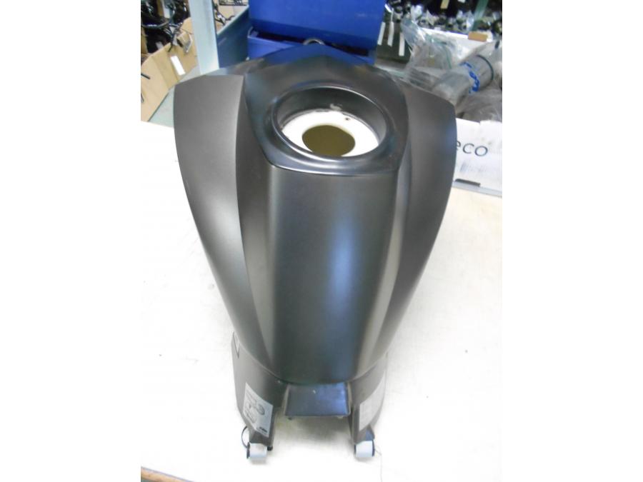 Höger sida på Bensintank från en KTM 990 Super Duke -2006 motorcykel.