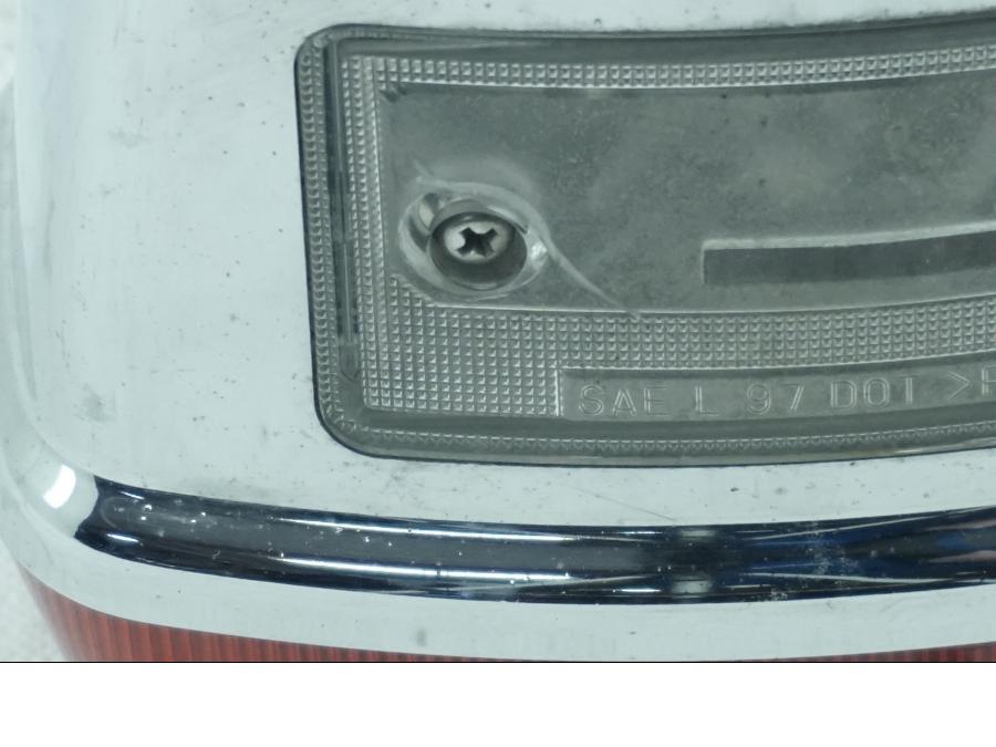 Snett uppifrån på Baklampa från en Kawasaki VN 1500 Classic Tourer -2001 motorcykel.