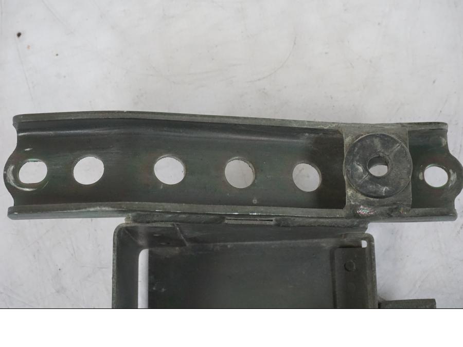 Höger sida på Likriktarskydd från en Suzuki VL 800 -2002 motorcykel.