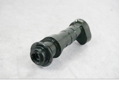 Baksidan på Kamaxel från en BMW R 1200 GS -2010 motorcykel.