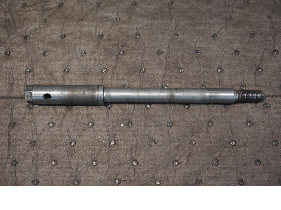 Framsidan på Axel från en Honda NSR 125 -1998 motorcykel.