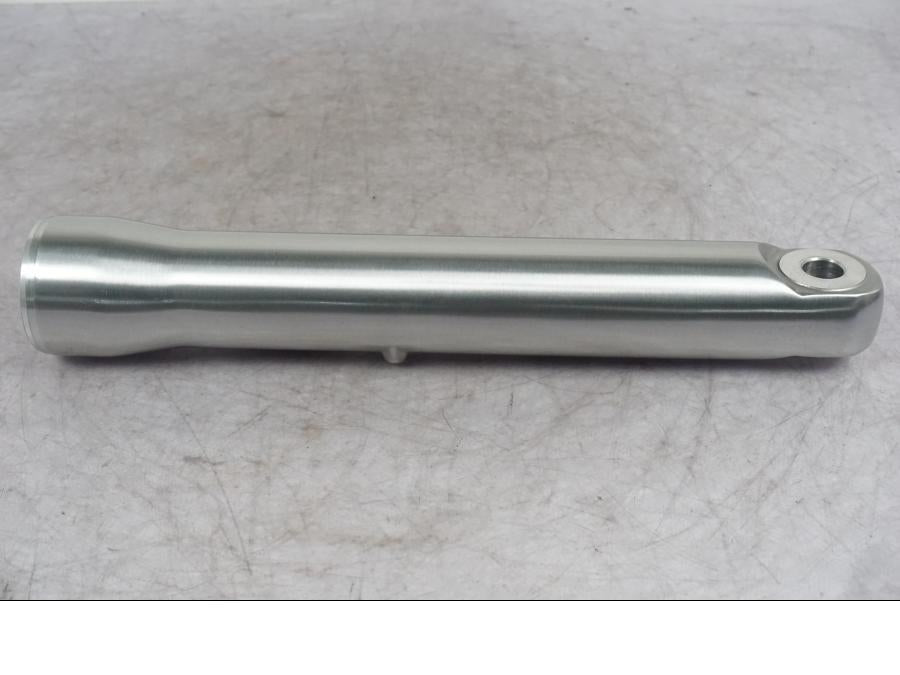 Snett uppifrån på Gaffelben från en H-D Dyna Wide Glide FXDWG -2008 motorcykel.